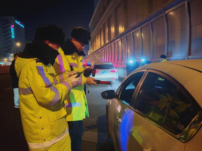 雷竞技RAYBET·(中国)官方网站重要提醒！呼和浩特车主注意了 严查严查严查！(图3)